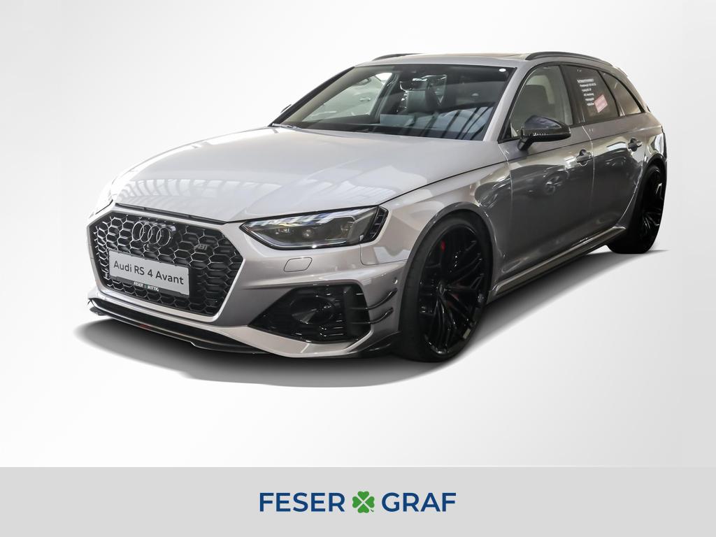 AUDI RS4 AVANT (1/22)
