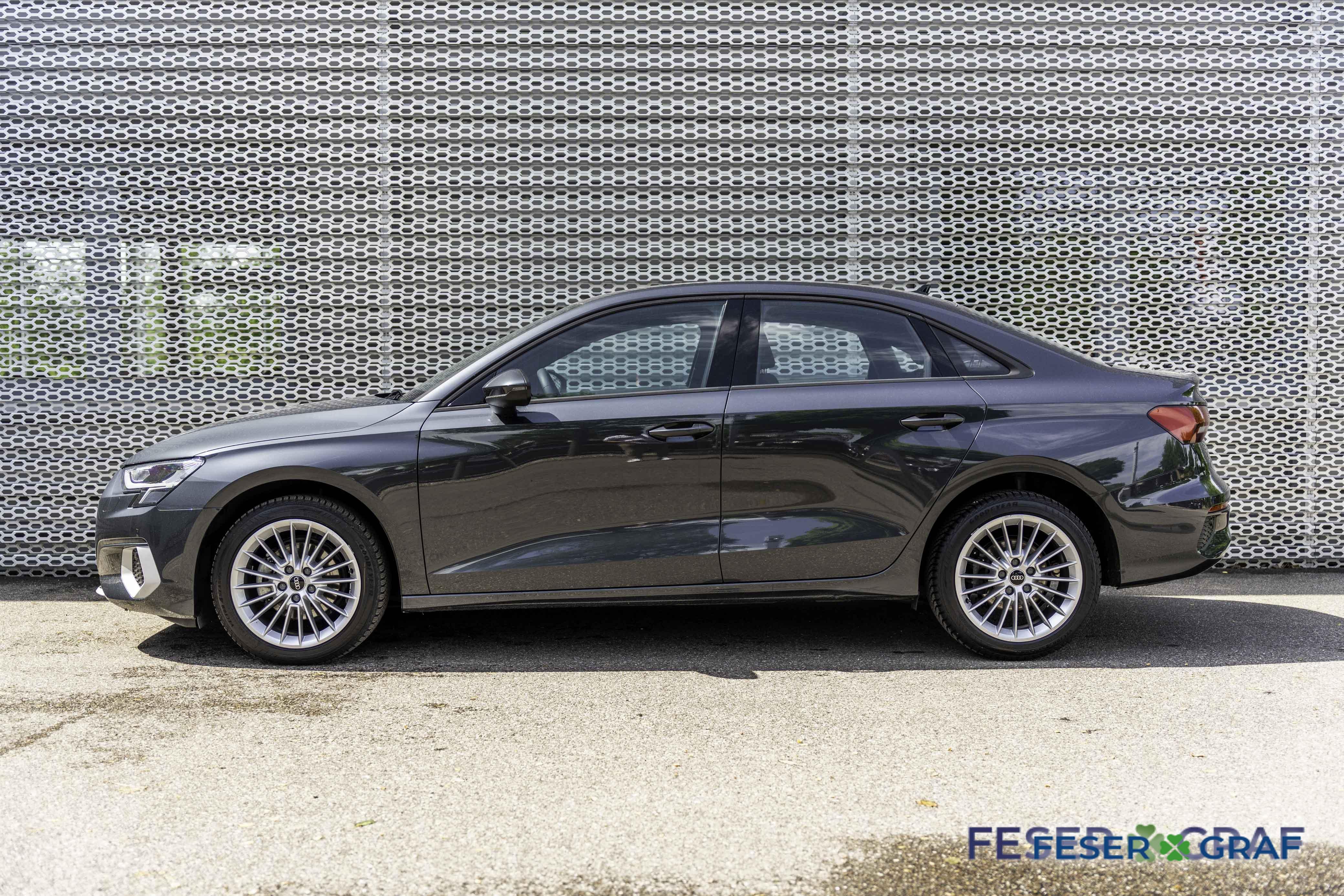 AUDI A3 LIMOUSINE (5/6)