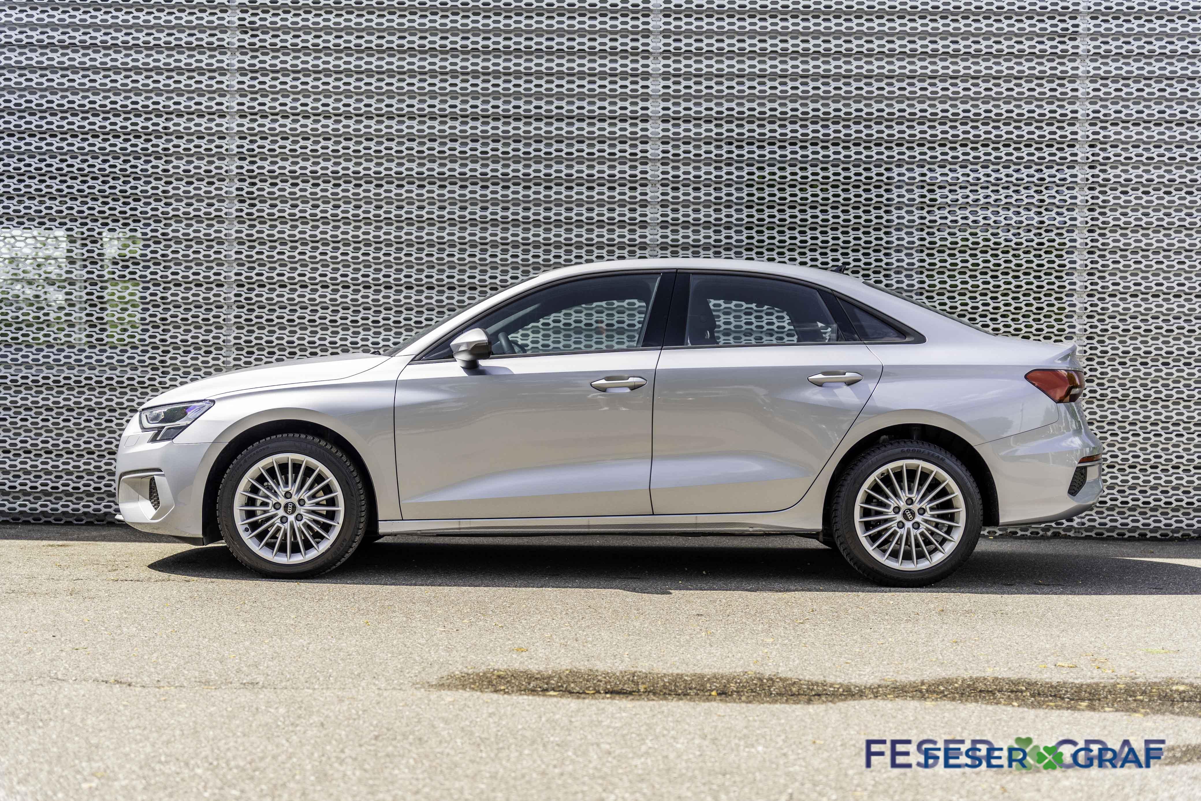 AUDI A3 LIMOUSINE (5/6)