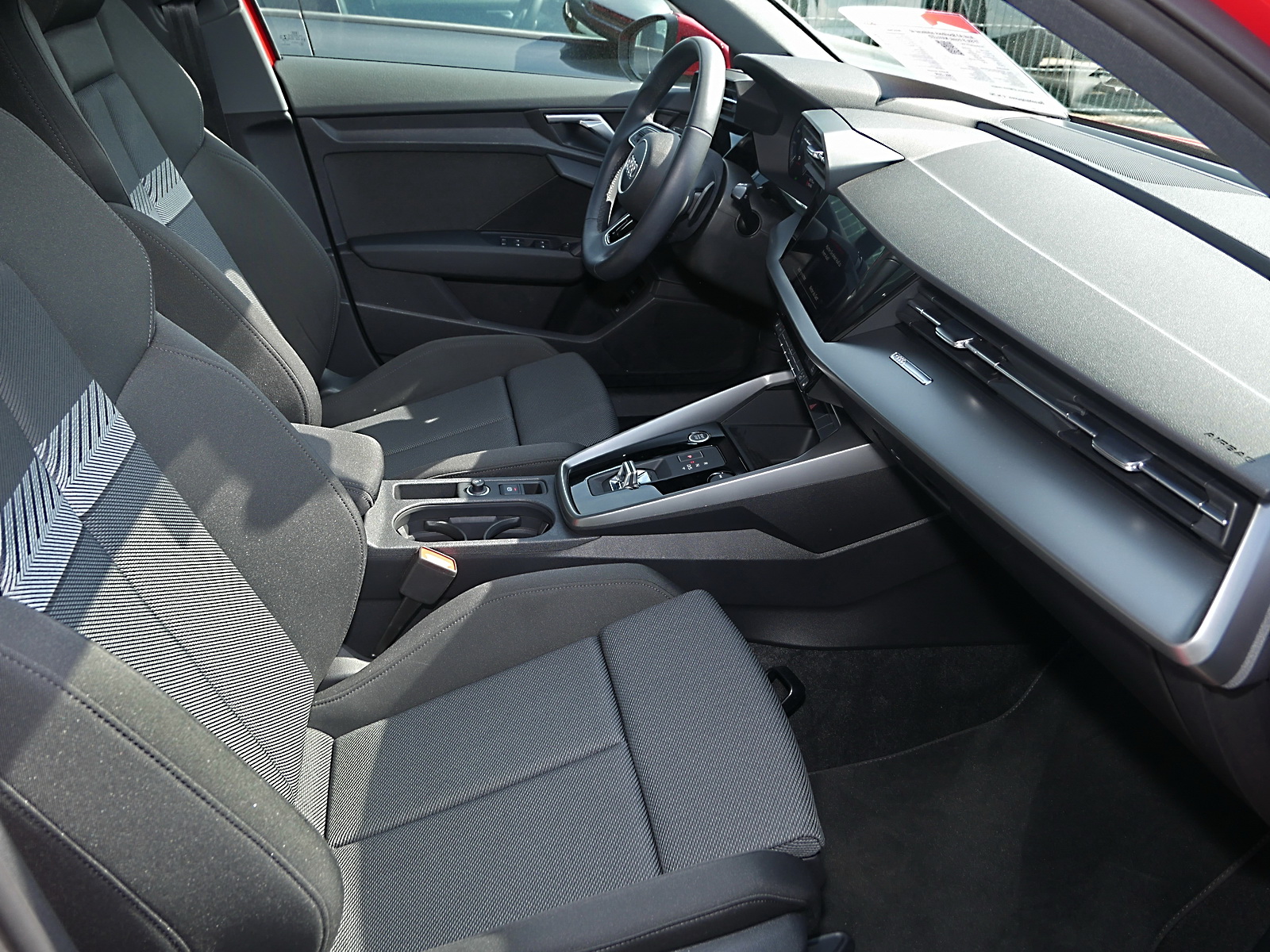 AUDI A3 SPORTBACK (5/18)