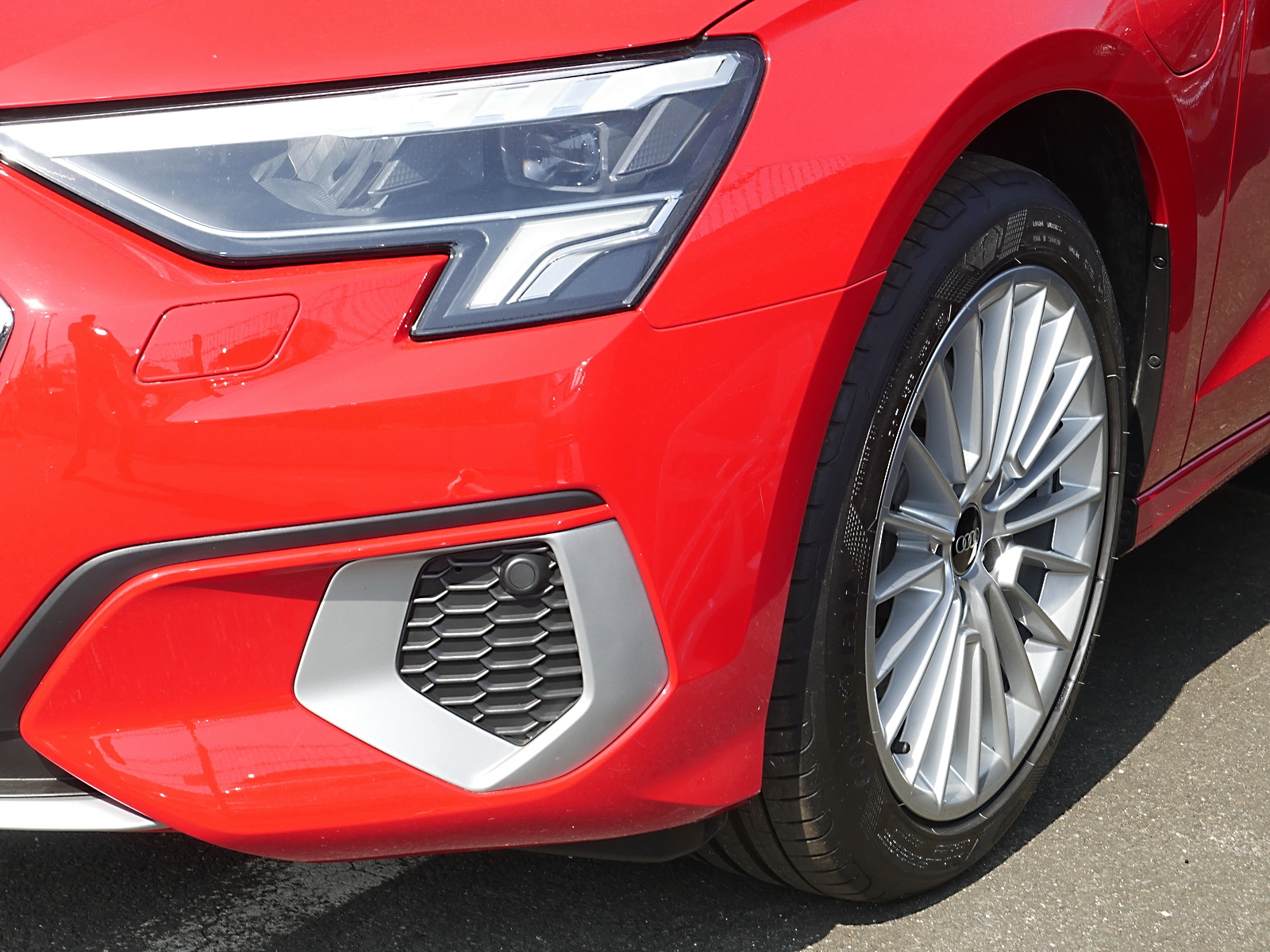 AUDI A3 SPORTBACK (12/18)