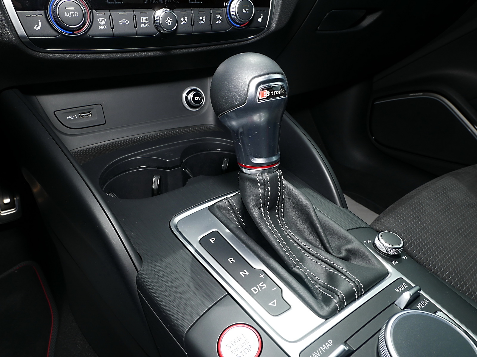 AUDI S3 SPORTBACK (10/17)
