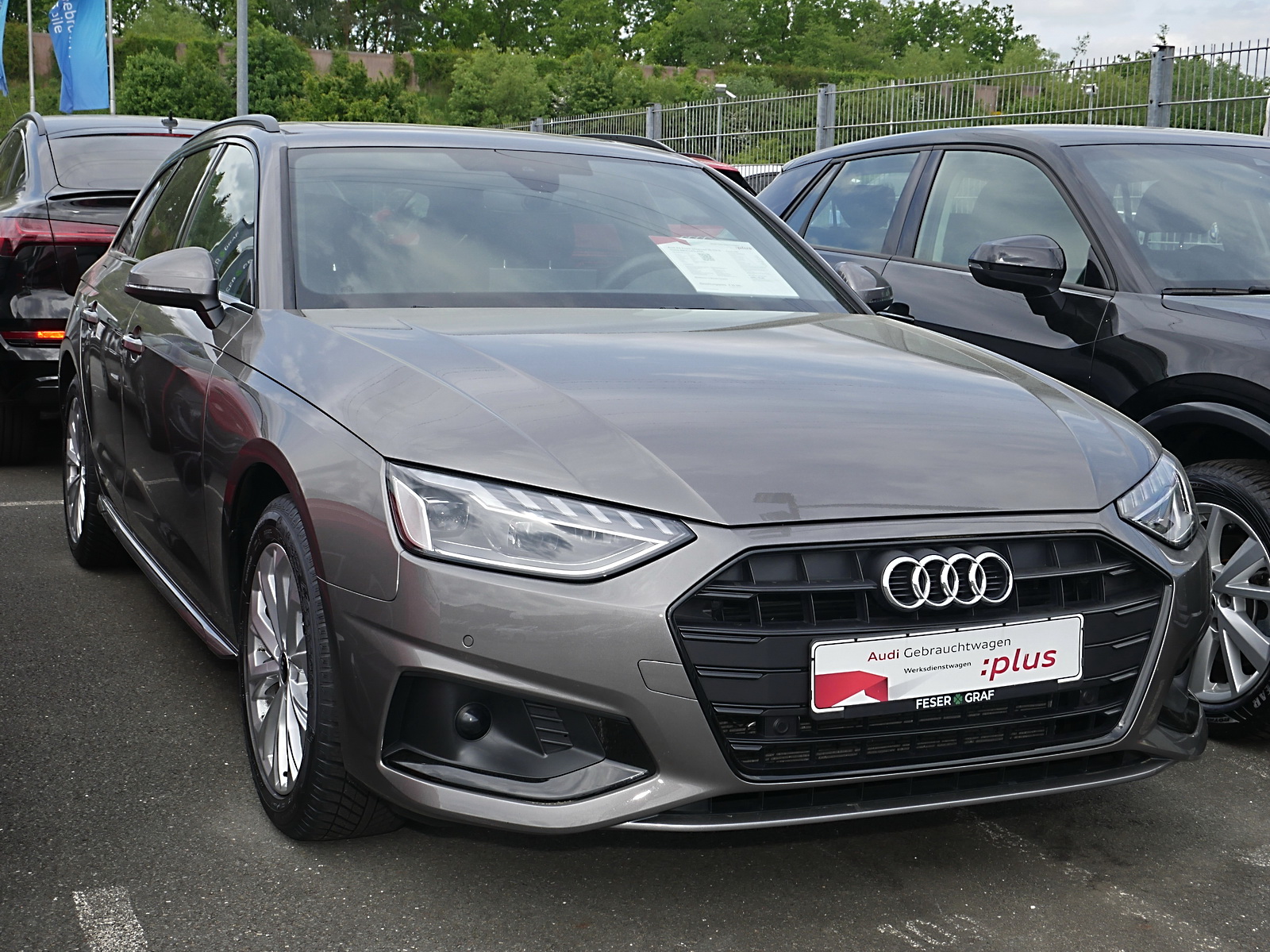 AUDI A4 AVANT (2/17)