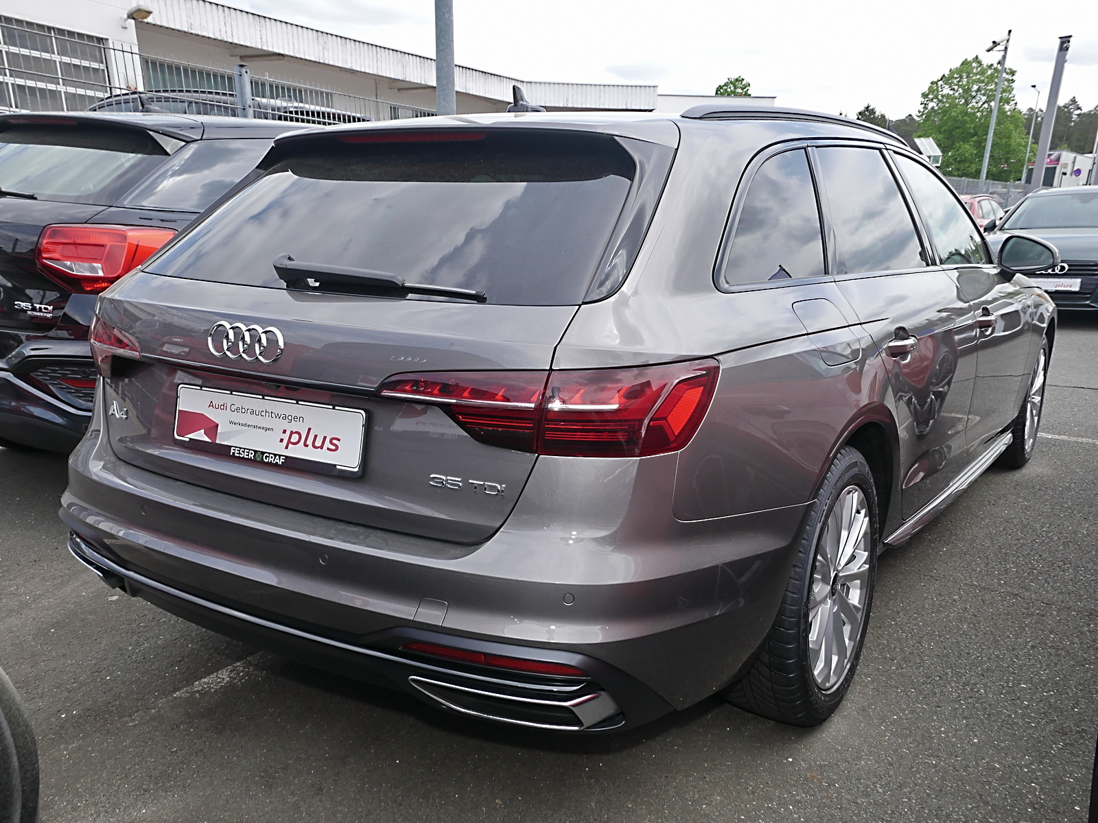 AUDI A4 AVANT (3/17)