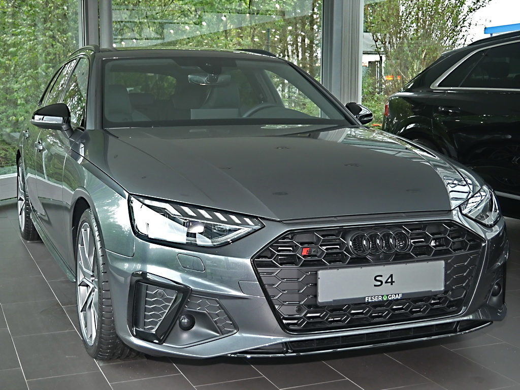AUDI S4 AVANT (3/6)