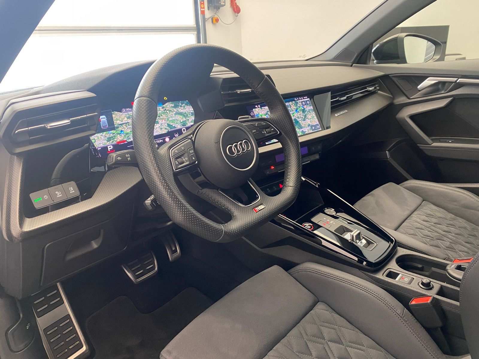 AUDI RS3 SPORTBACK (10/18)