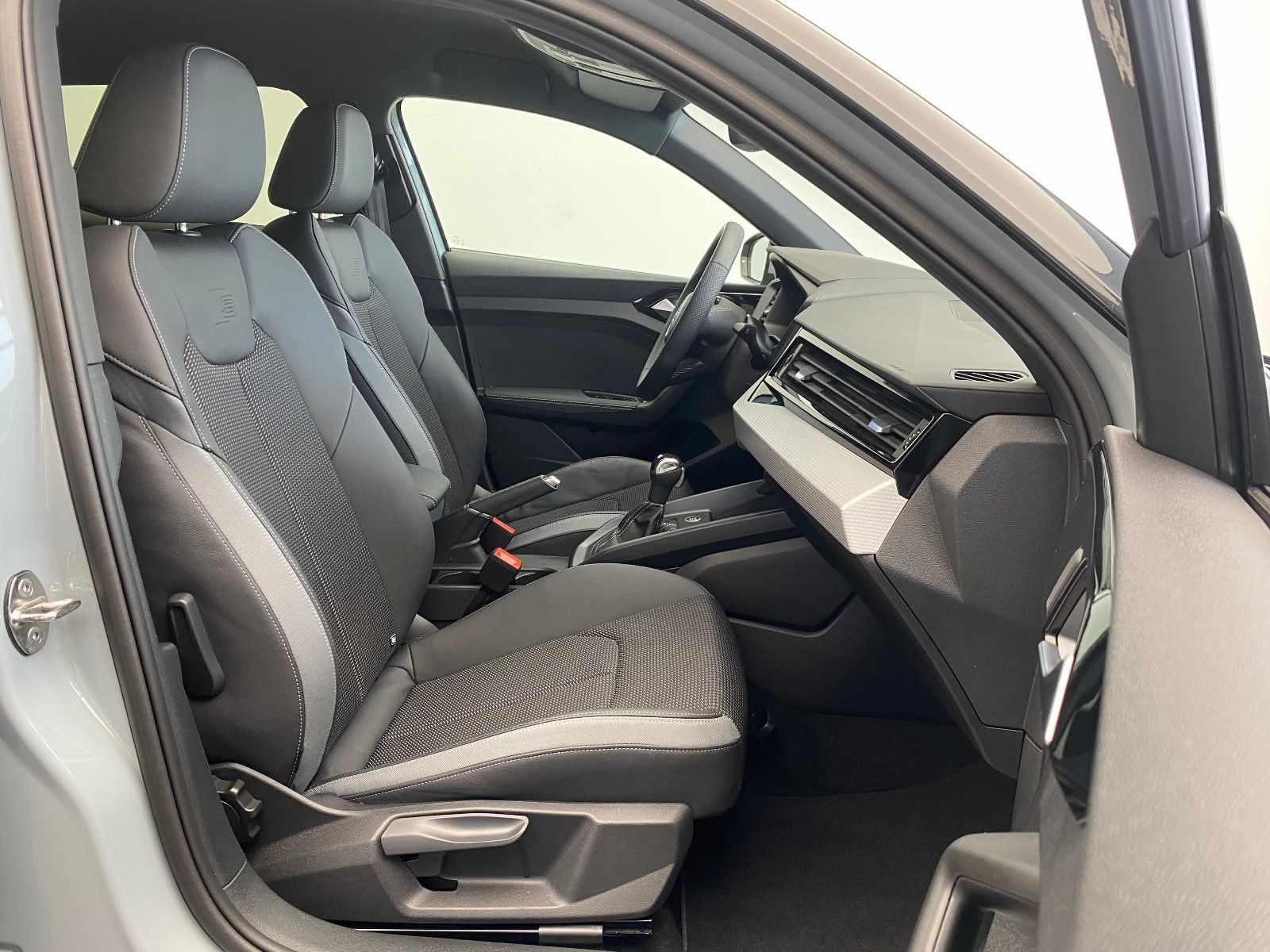AUDI A1 (13/18)