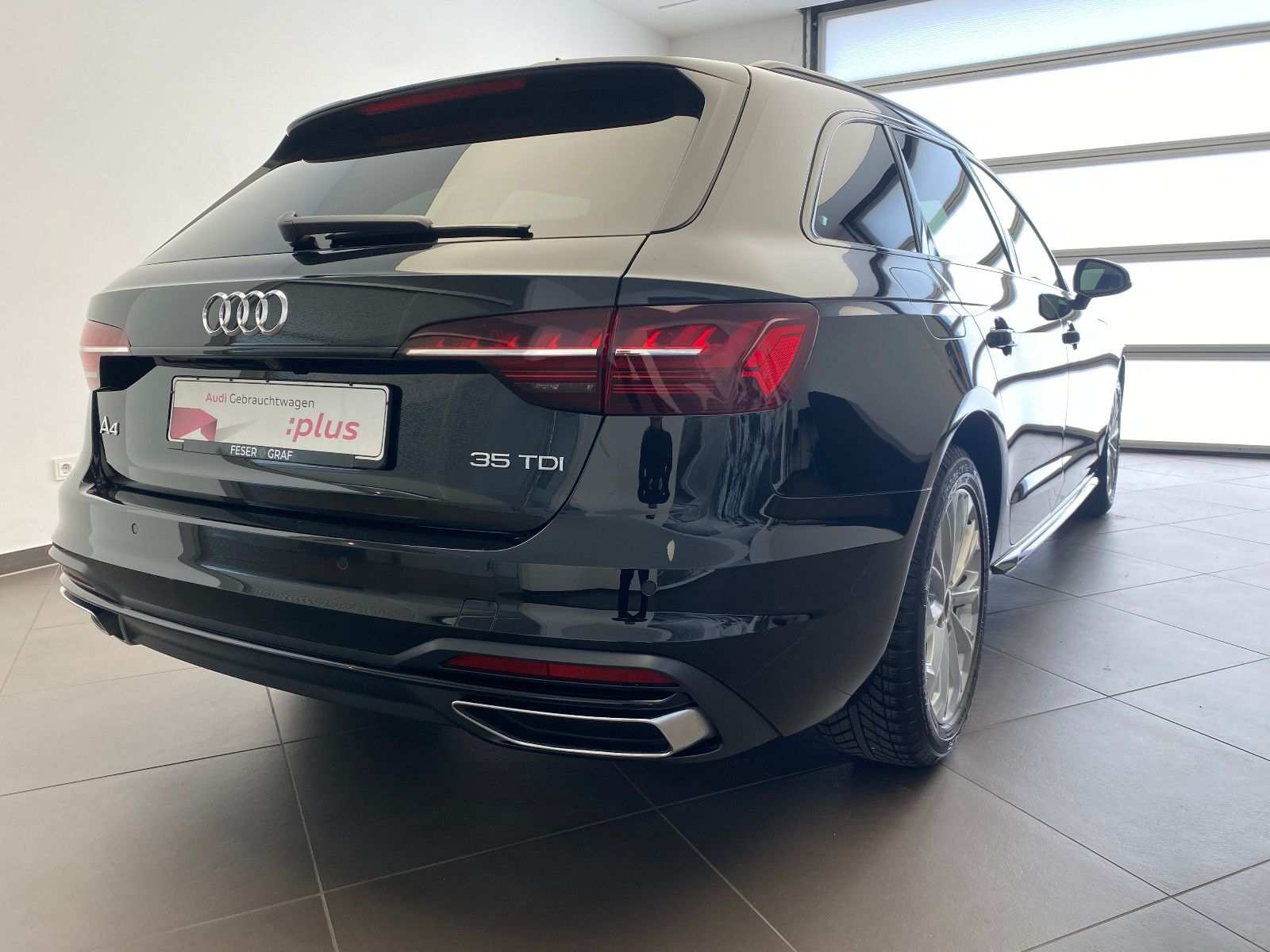 AUDI A4 AVANT (5/18)