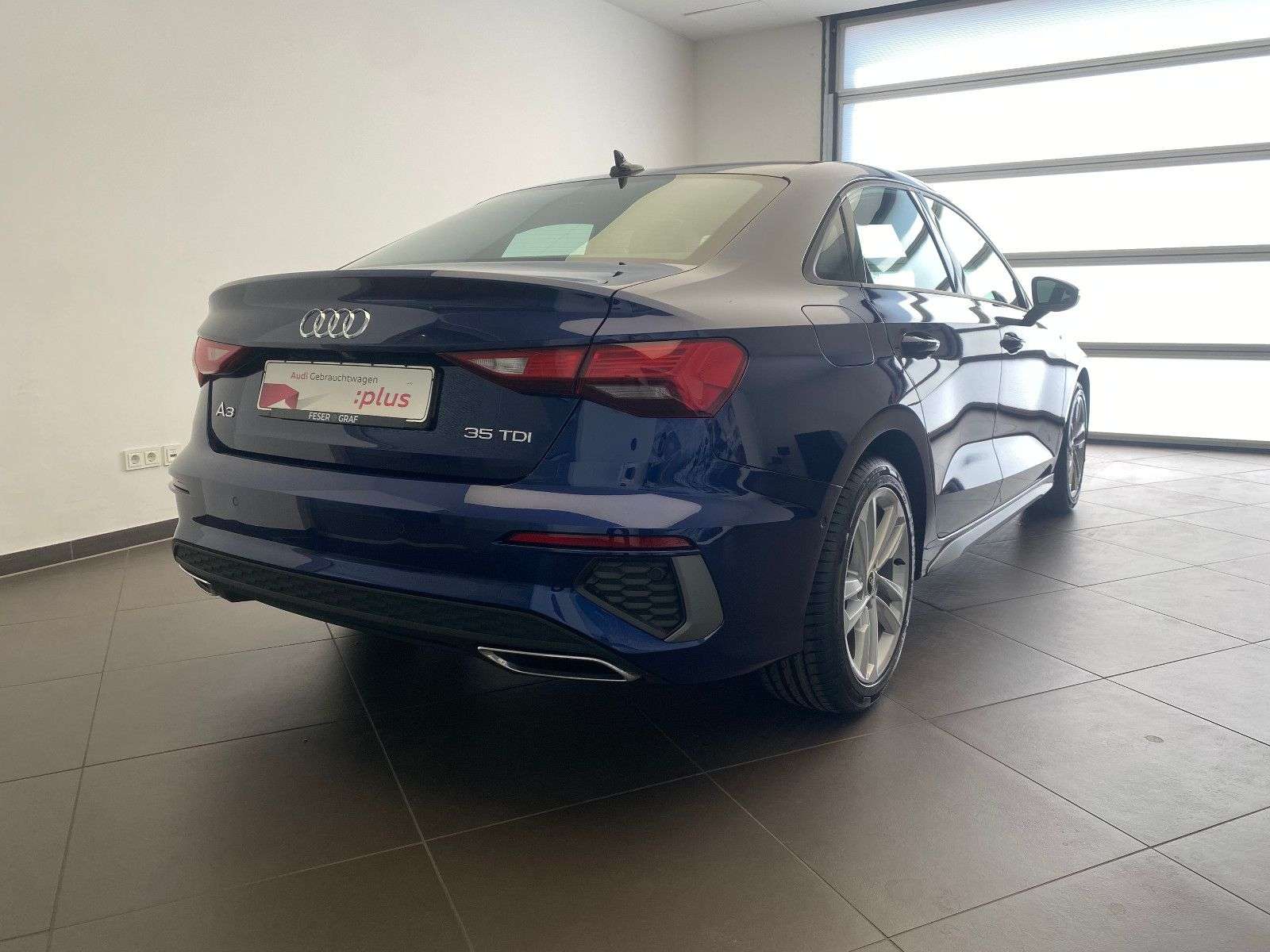 AUDI A3 LIMOUSINE (5/6)