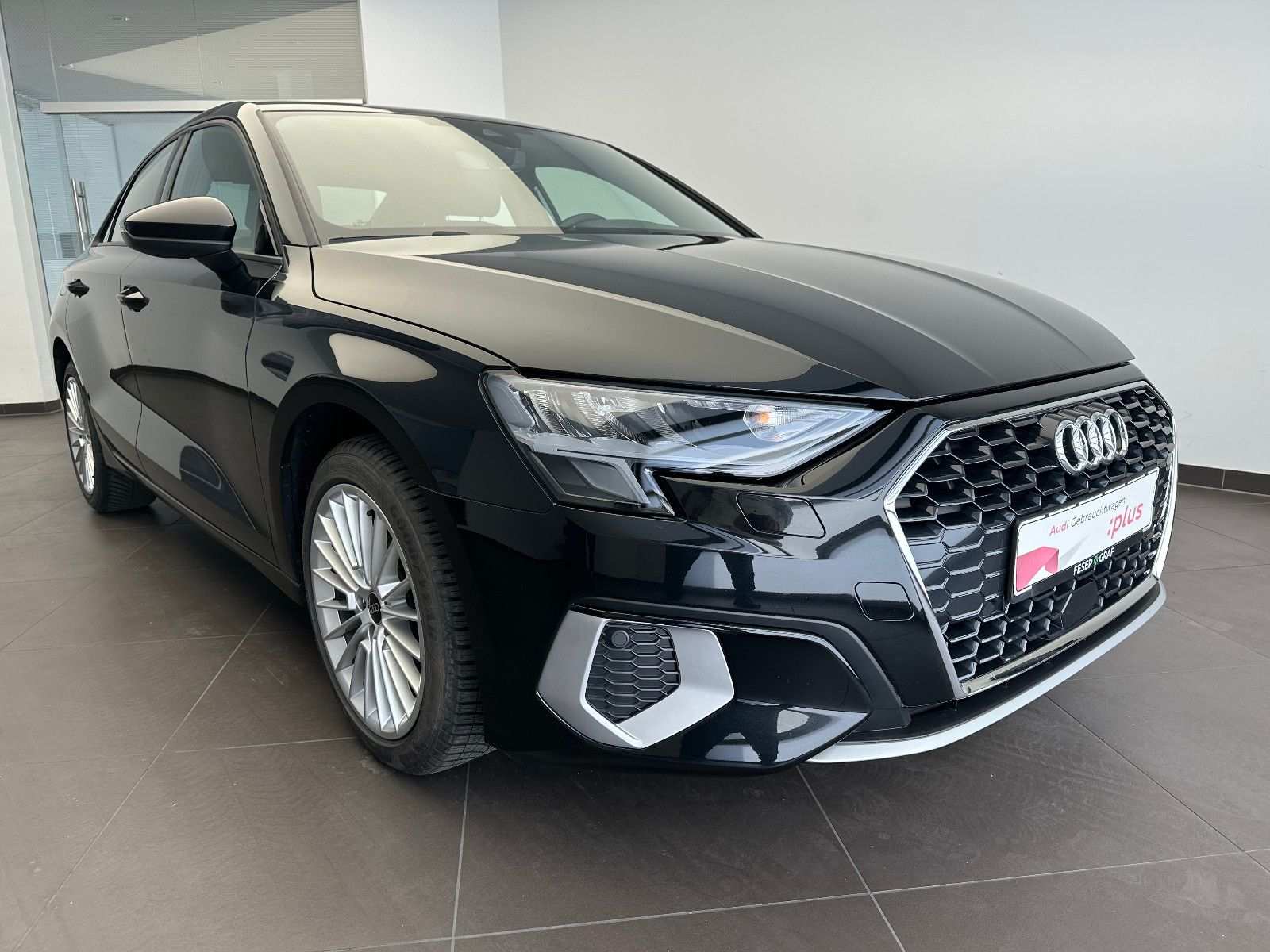 AUDI A3 LIMOUSINE (3/6)