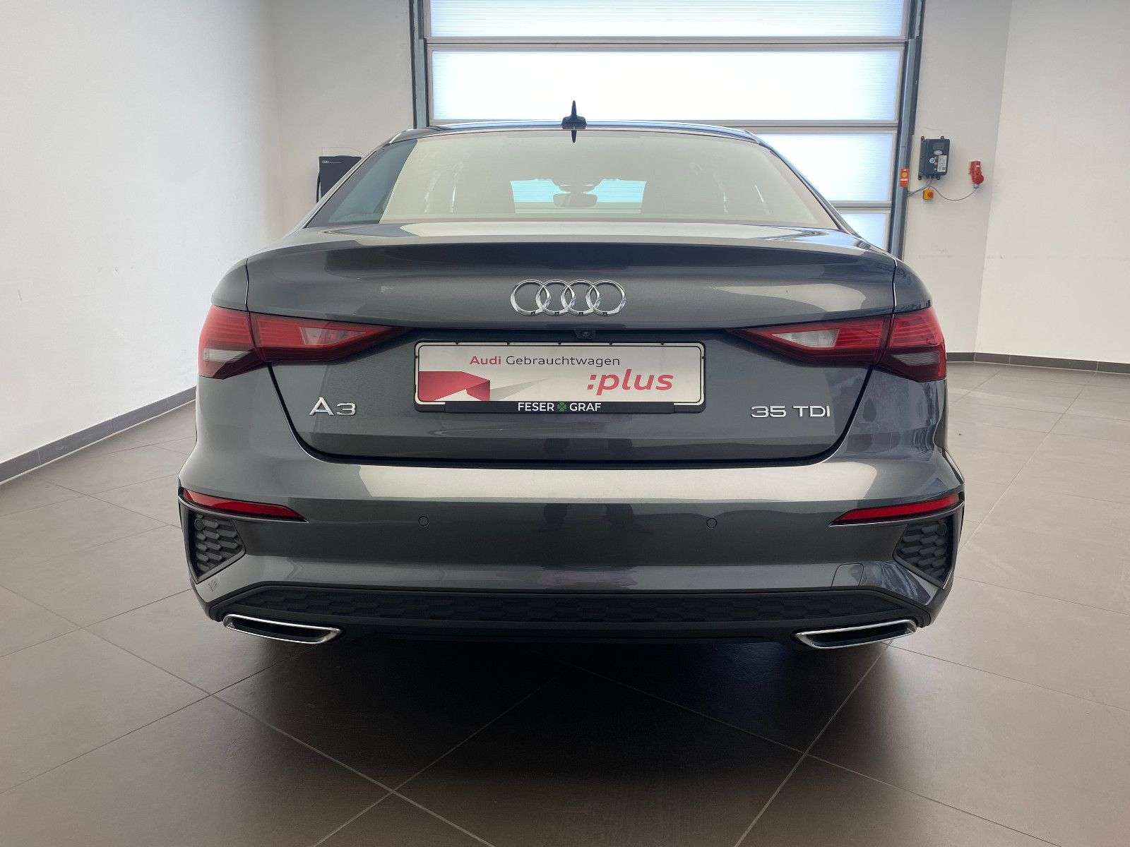 AUDI A3 LIMOUSINE (6/6)