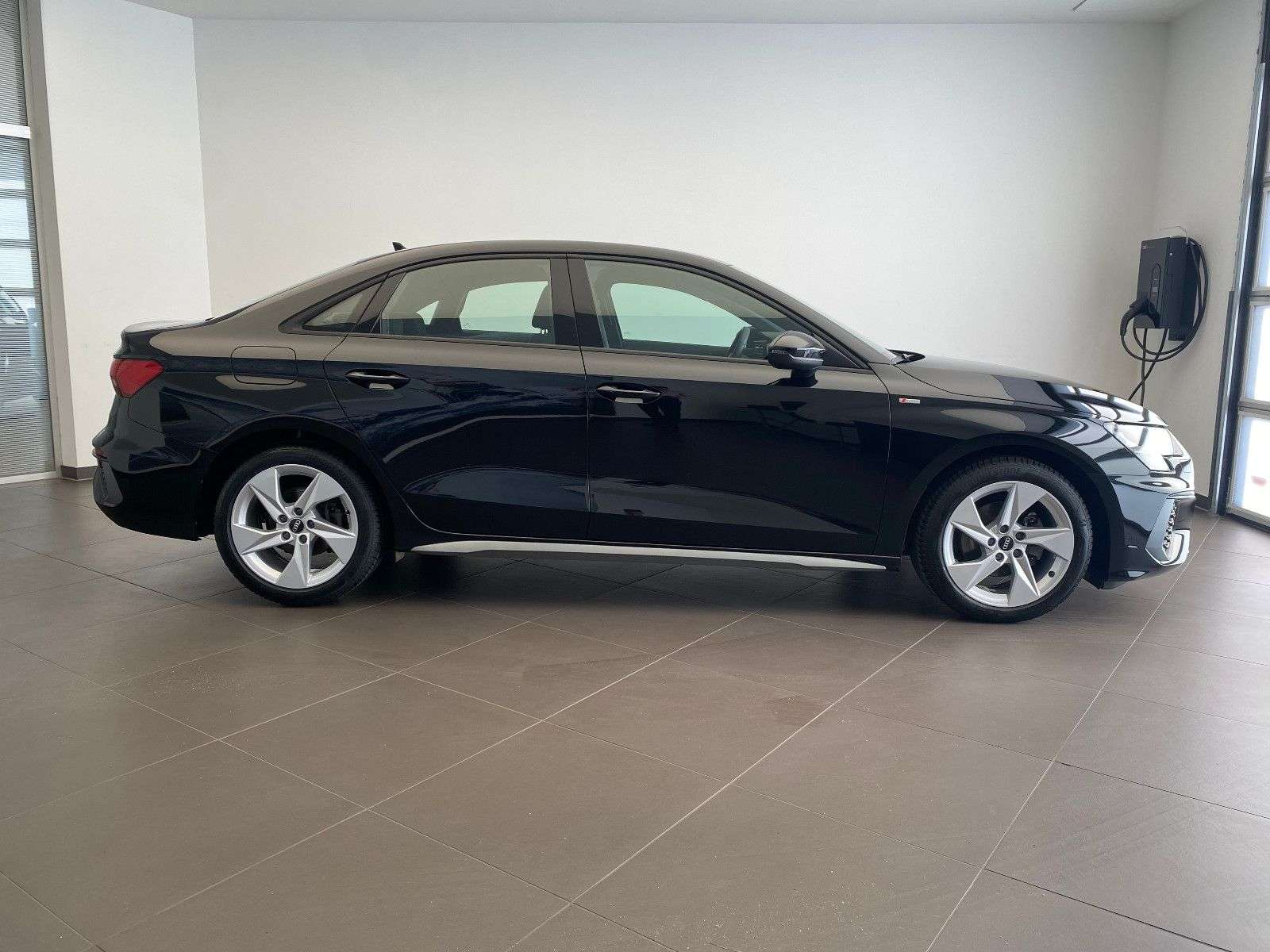 AUDI A3 LIMOUSINE (4/4)