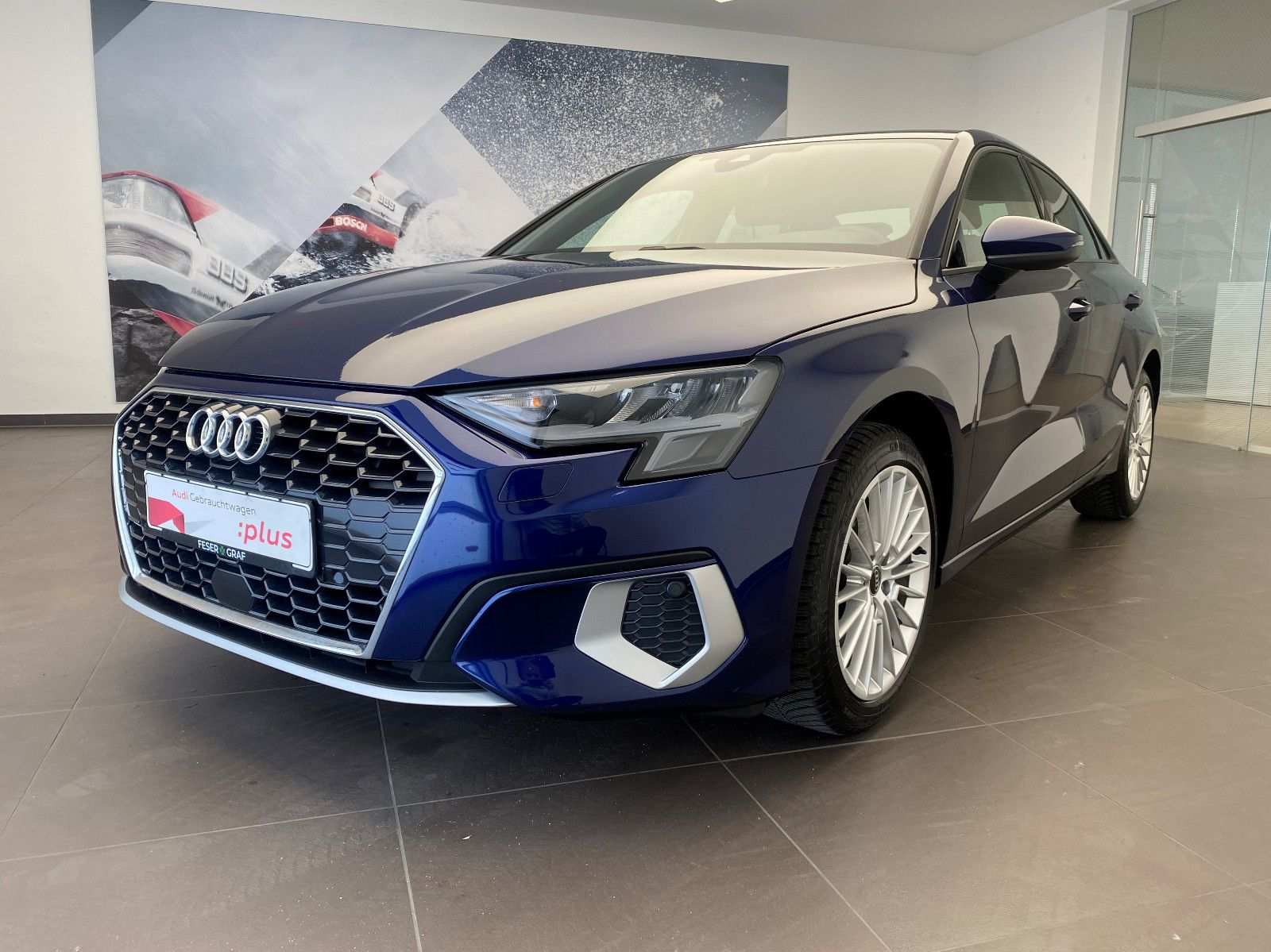 AUDI A3 LIMOUSINE (2/4)