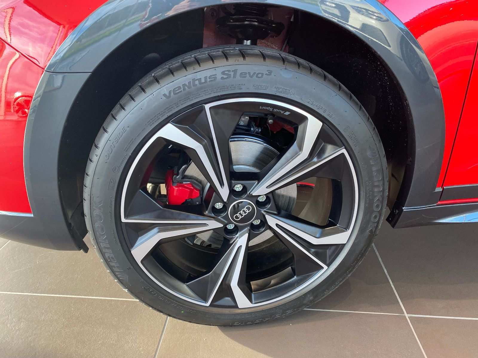 AUDI A1 (6/17)