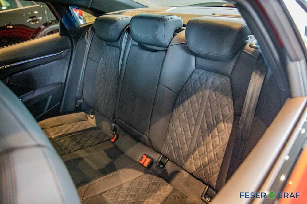 AUDI RS3 LIMOUSINE (13/19)