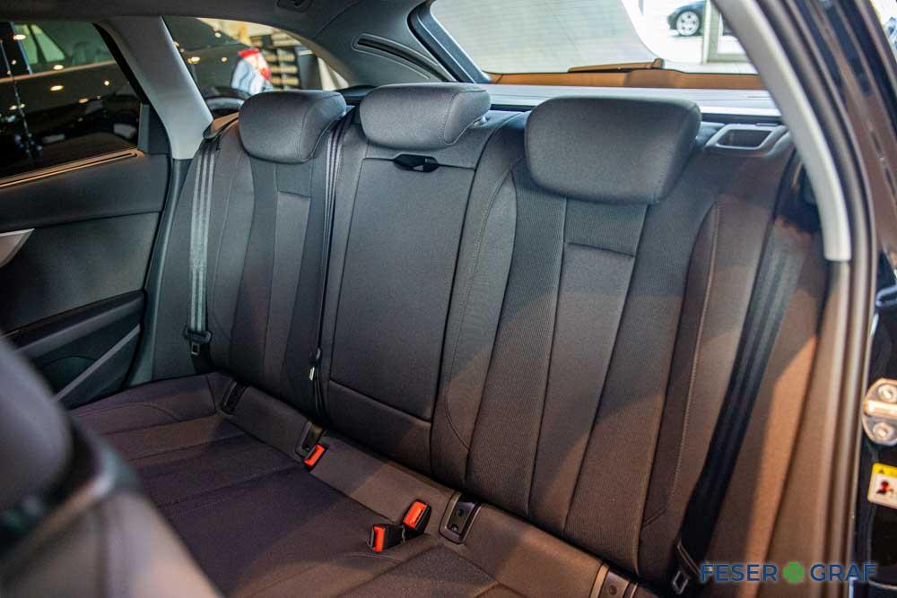 AUDI A4 AVANT (11/17)
