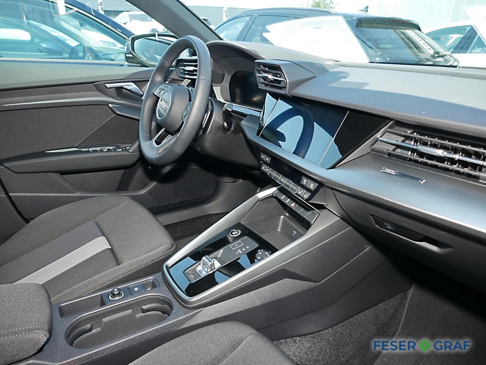 AUDI A3 LIMOUSINE (4/5)