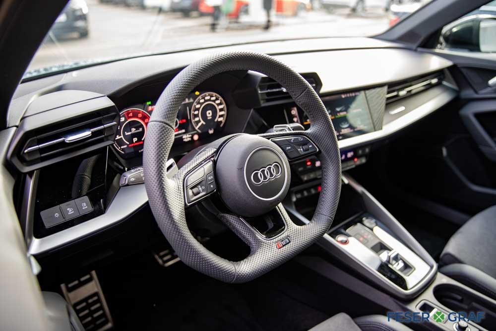 AUDI RS3 SPORTBACK (9/18)