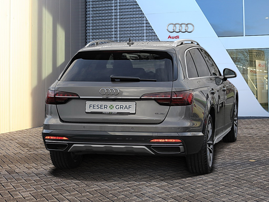 AUDI A4 ALLROAD (2/19)