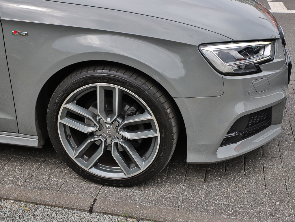 AUDI A3 SPORTBACK (3/15)