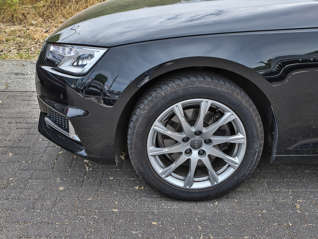 AUDI A4 AVANT (3/6)