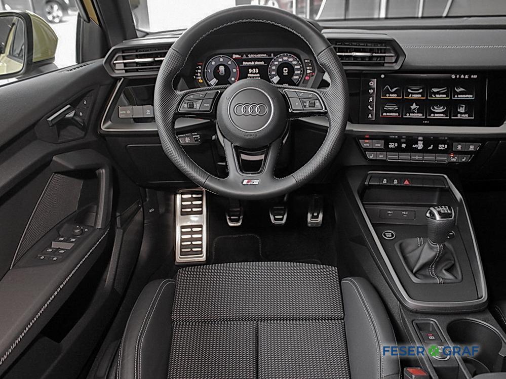 AUDI A3 SPORTBACK (4/18)