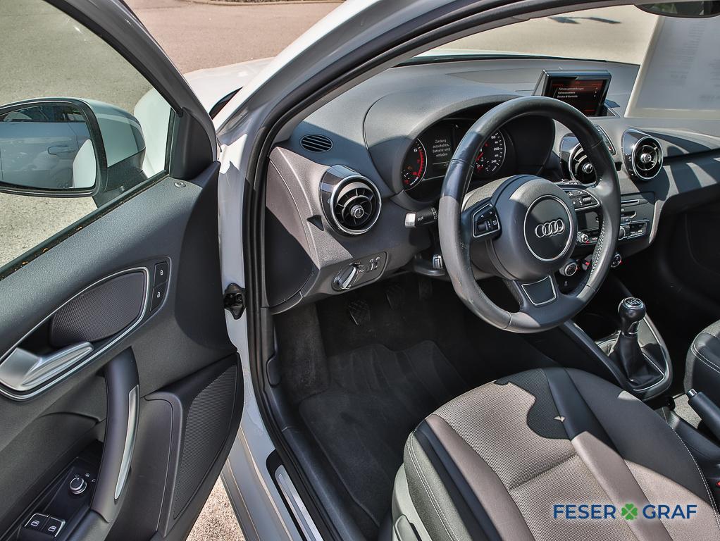 AUDI A1 SPORTBACK (10/15)