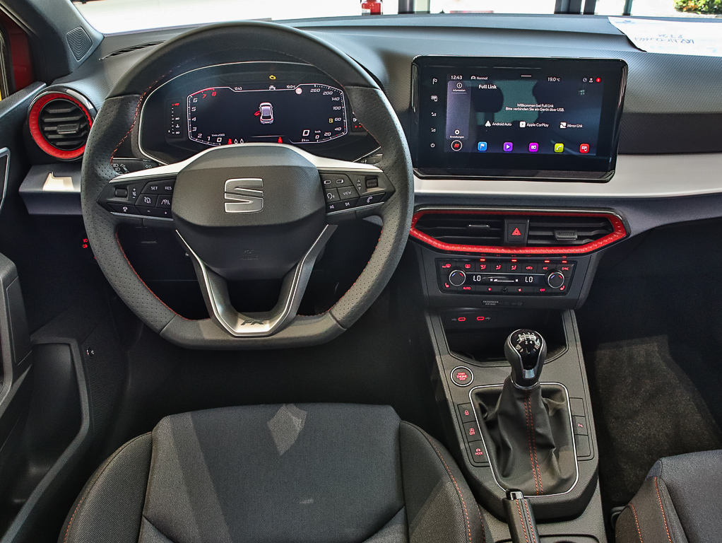 SEAT IBIZA (9/15)