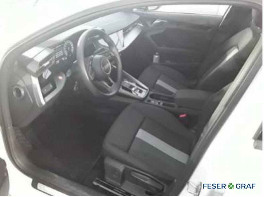 AUDI A3 LIMOUSINE (3/8)