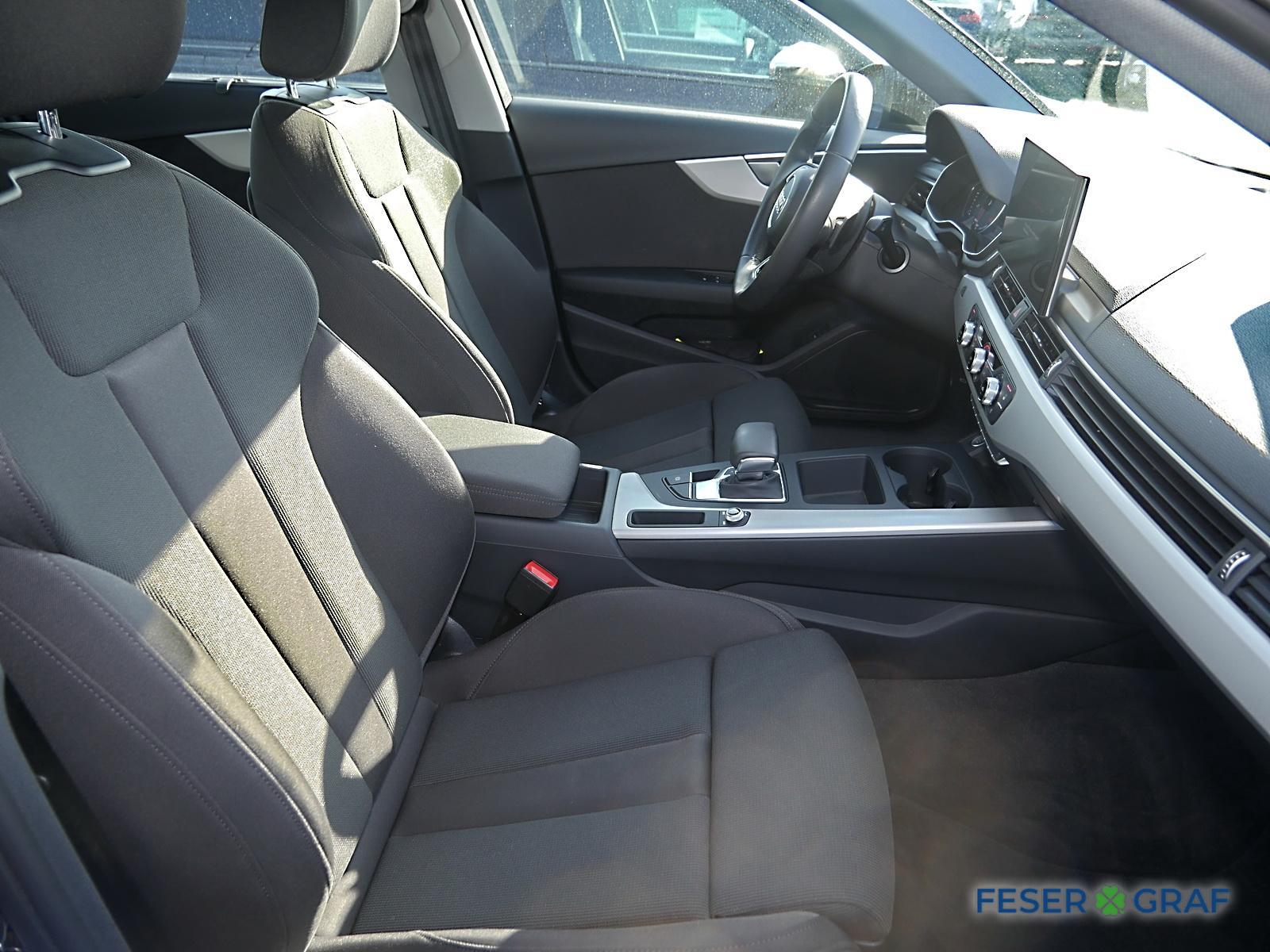 AUDI A4 (7/23)