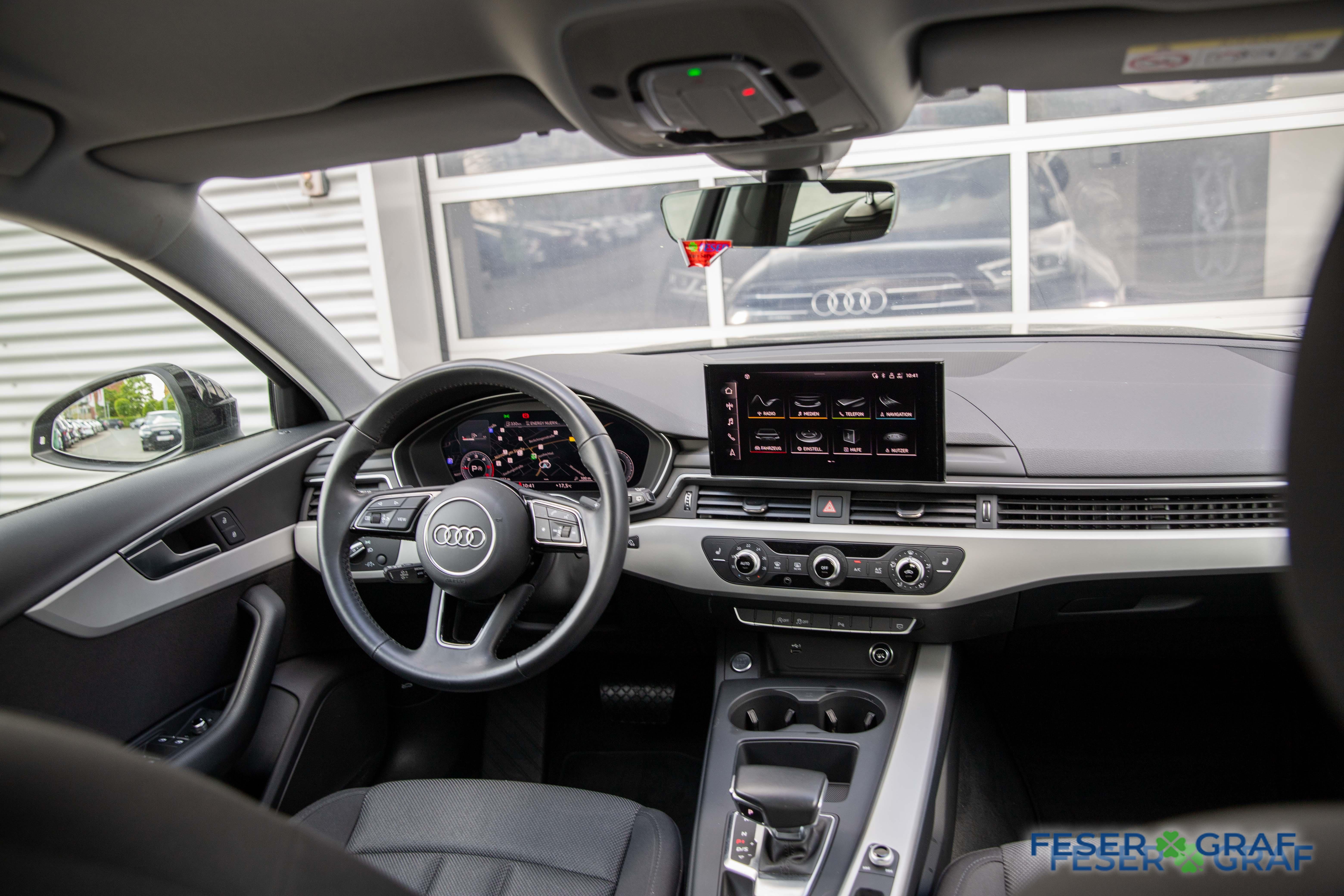 AUDI A4 AVANT (8/20)