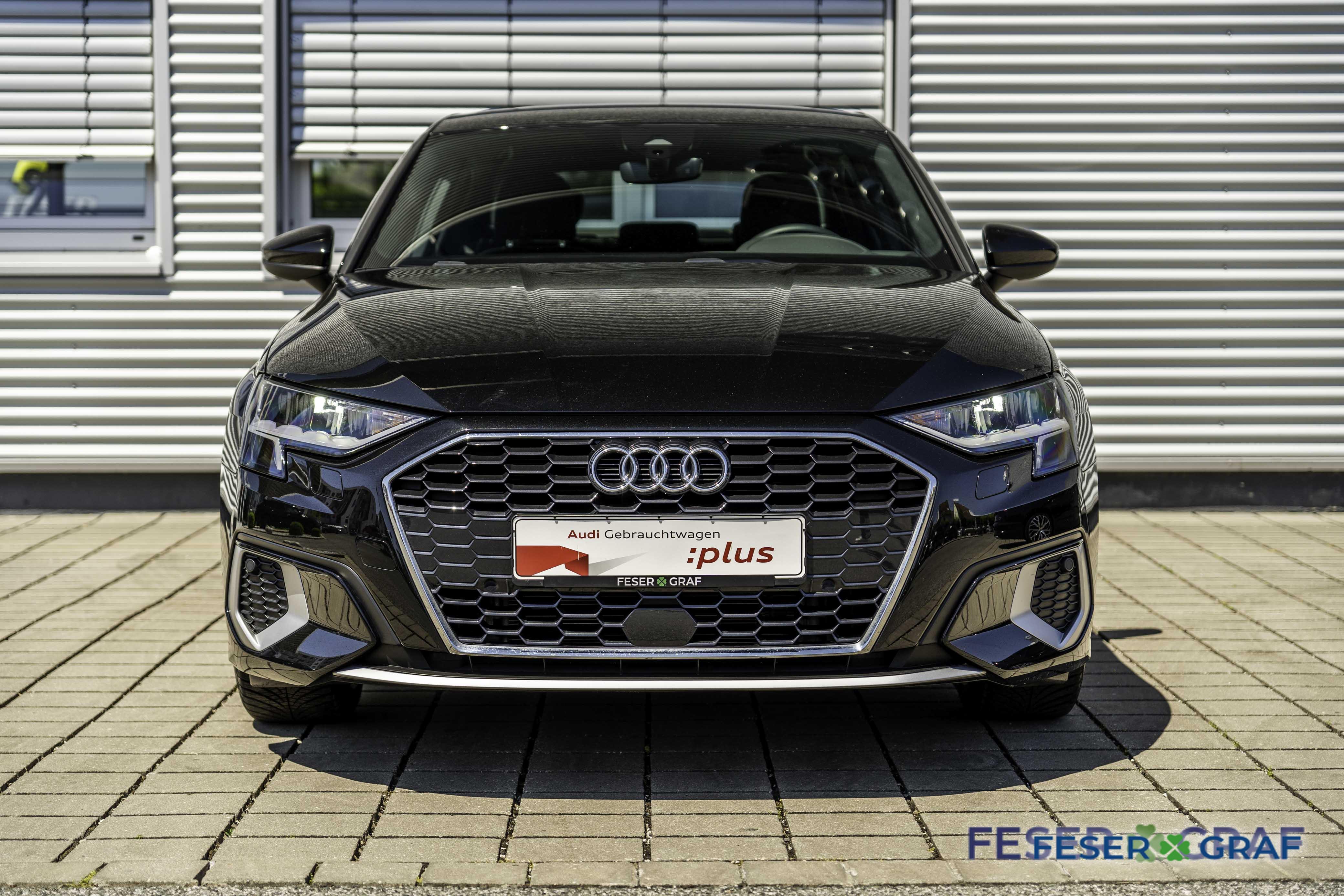 AUDI A3 LIMOUSINE (3/10)
