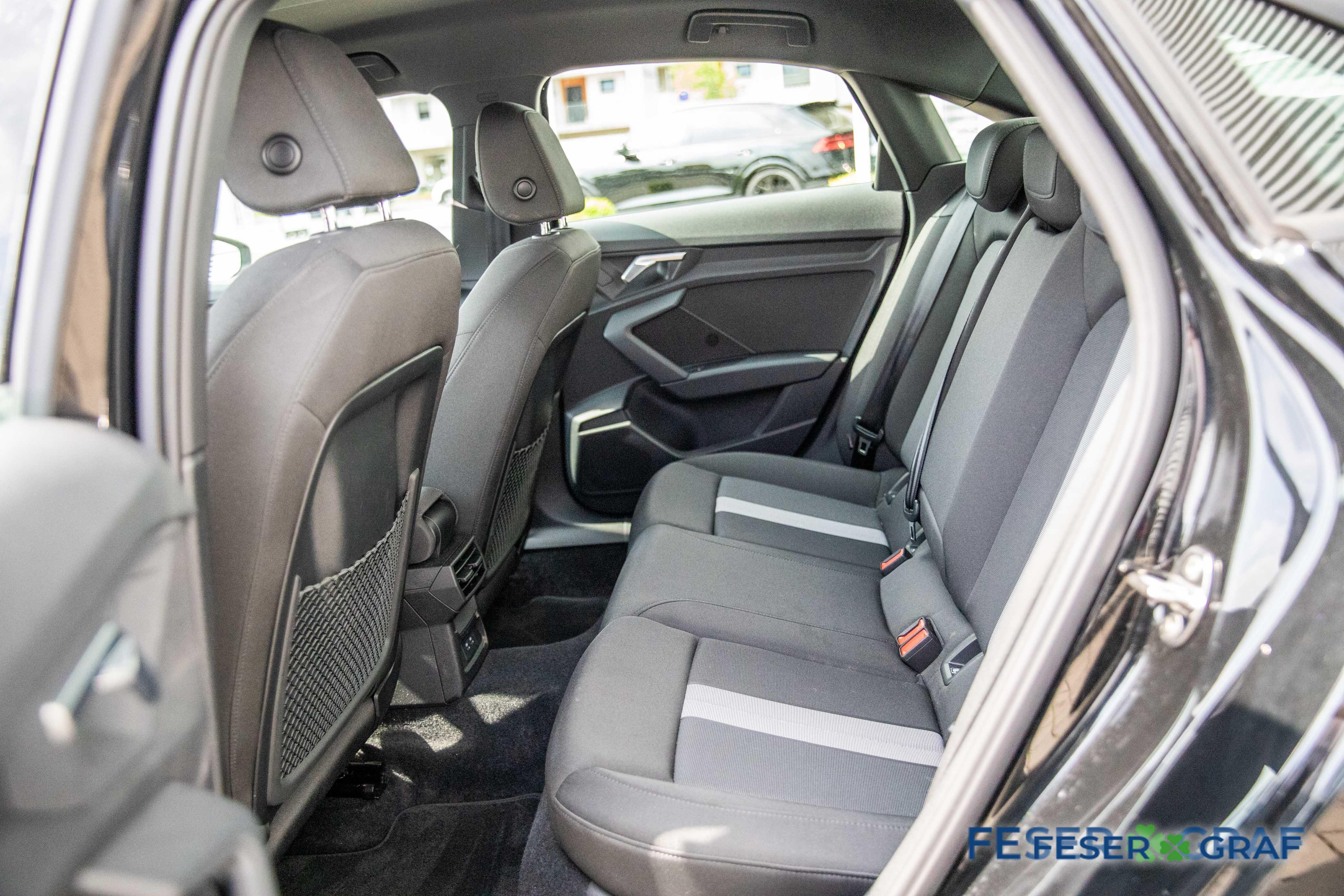 AUDI A3 LIMOUSINE (13/21)