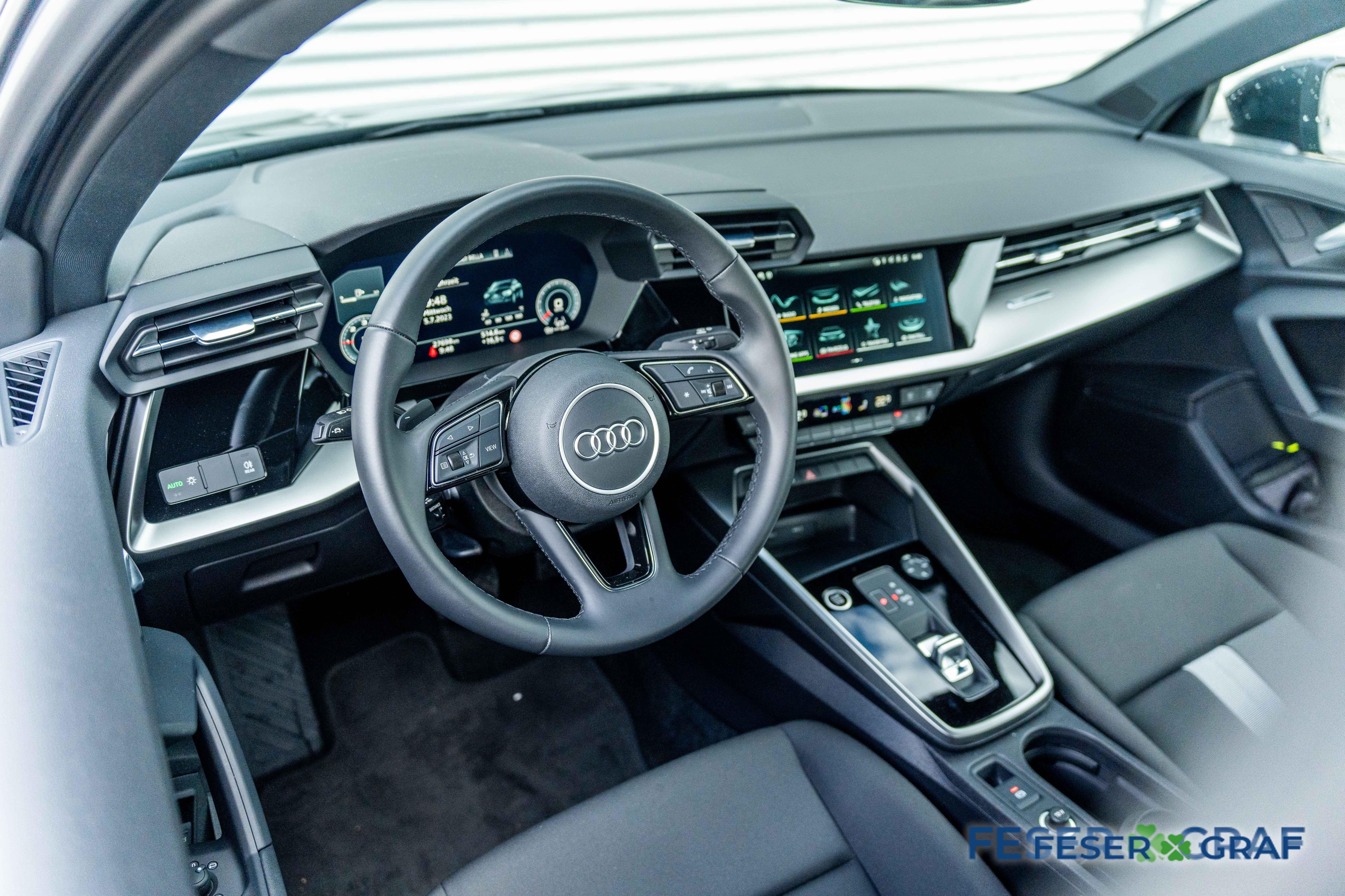 AUDI A3 LIMOUSINE (9/10)