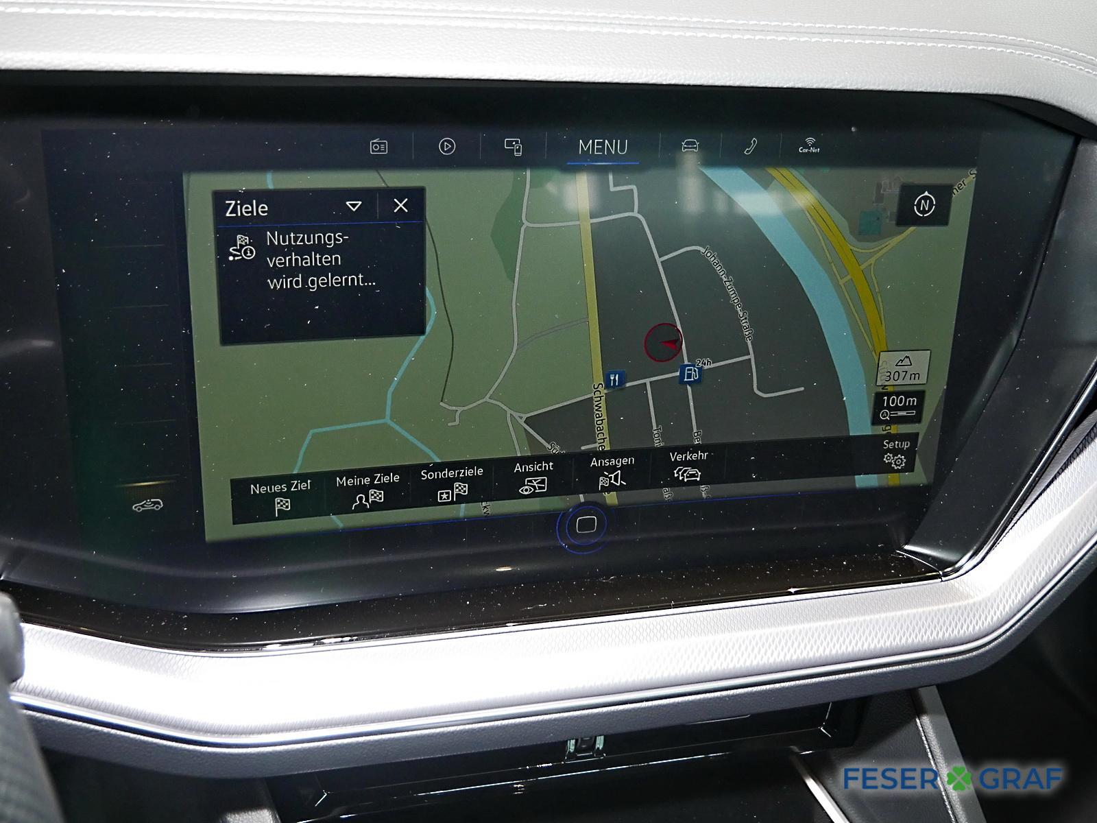 VW TOUAREG (9/18)