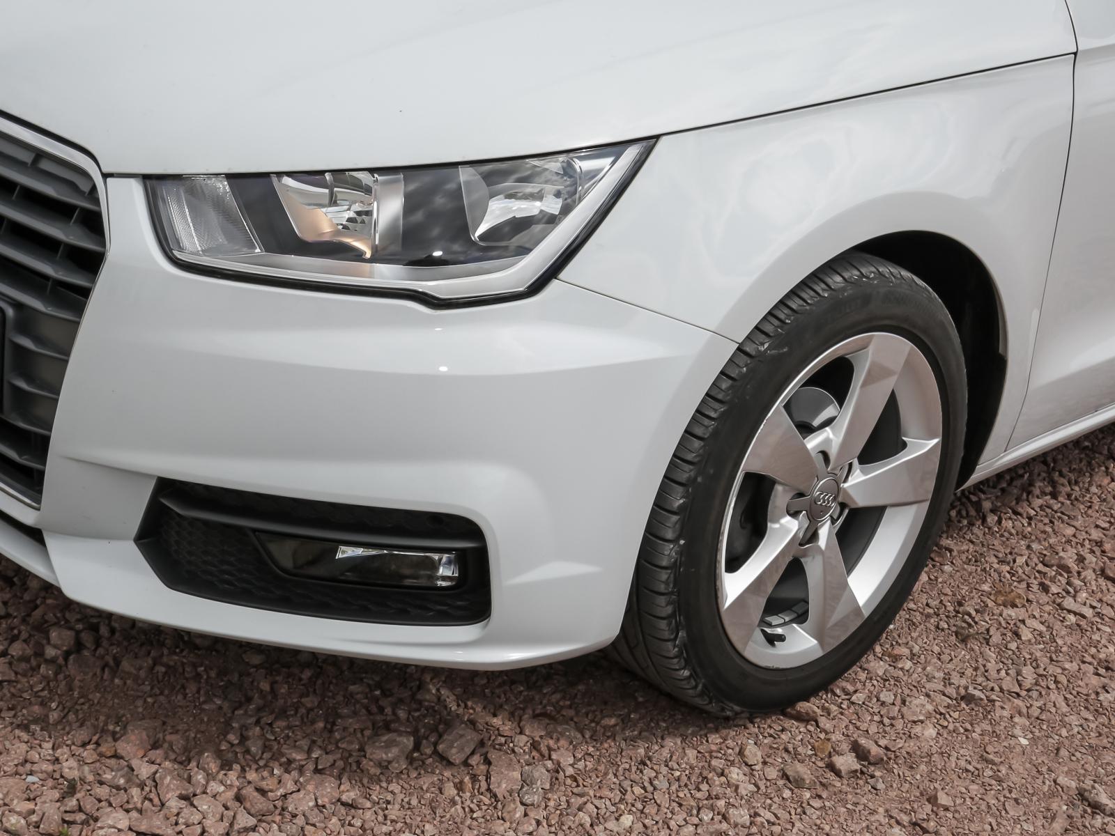 AUDI A1 SPORTBACK (3/14)