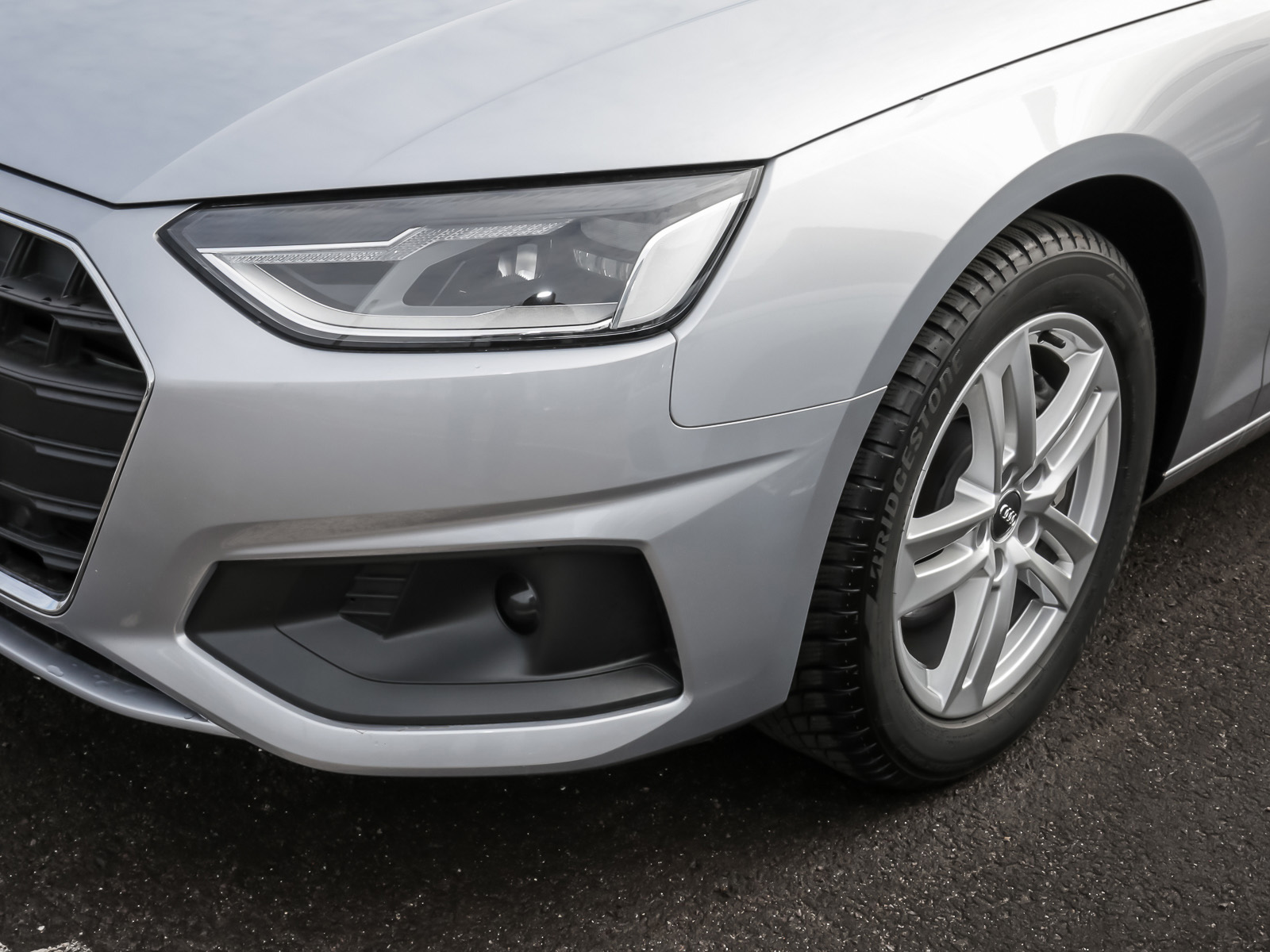 AUDI A4 AVANT (3/12)