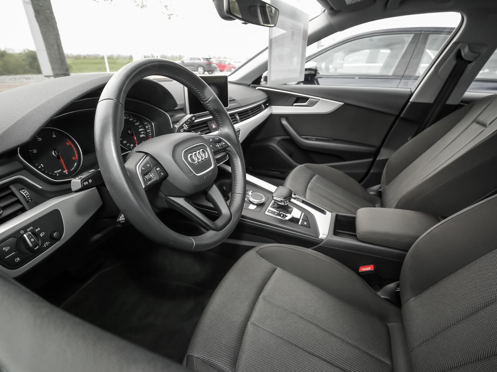 AUDI A4 AVANT (8/13)