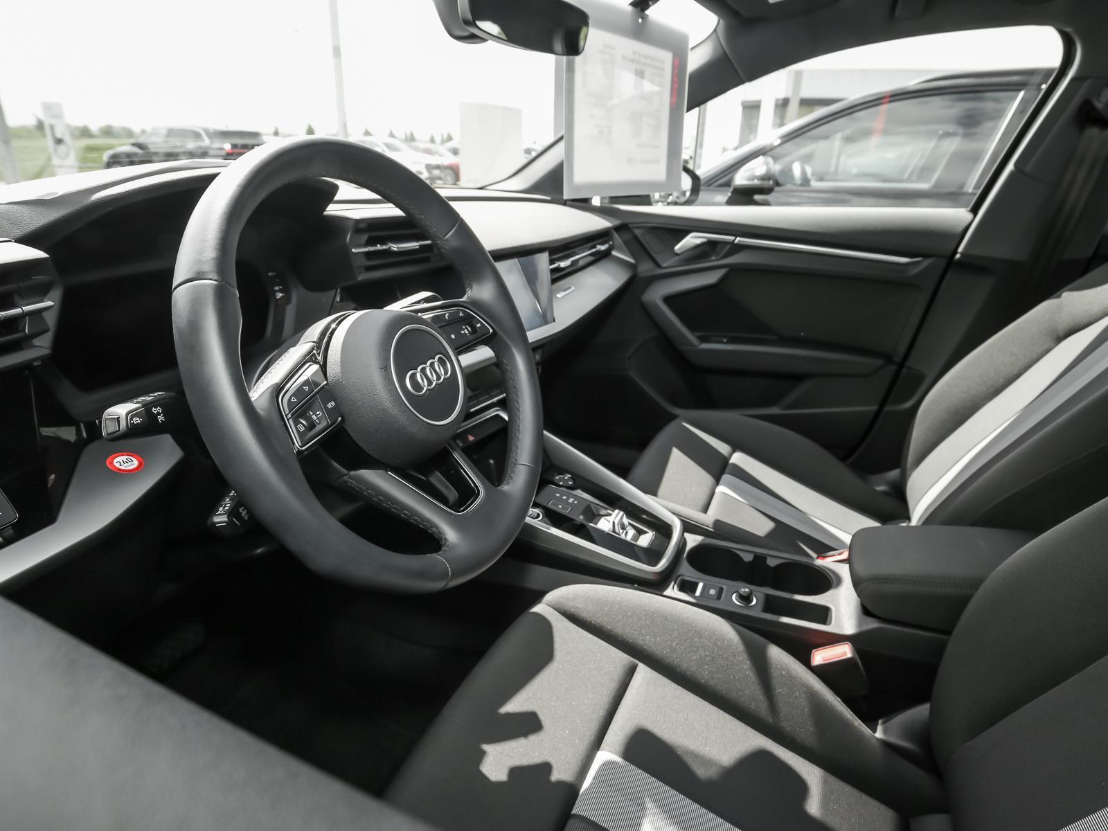 AUDI A3 SPORTBACK (8/13)