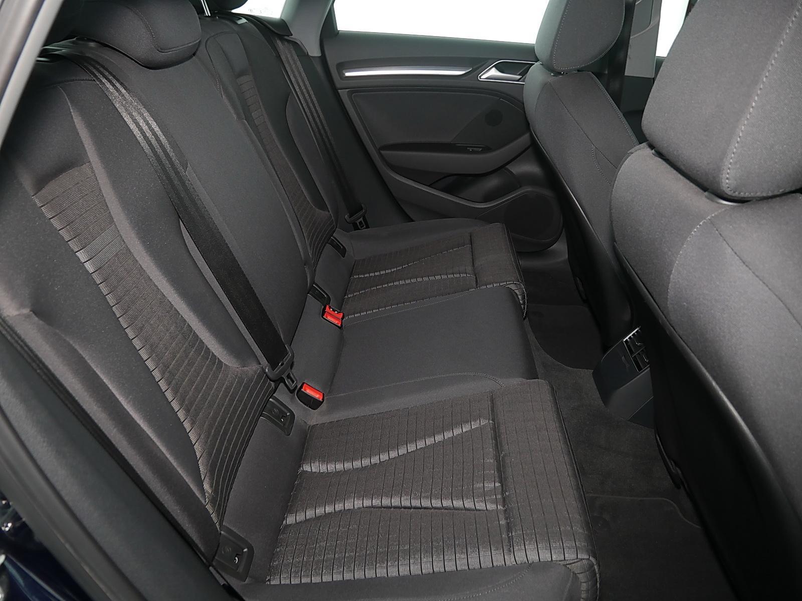 AUDI A3 LIMOUSINE (9/19)