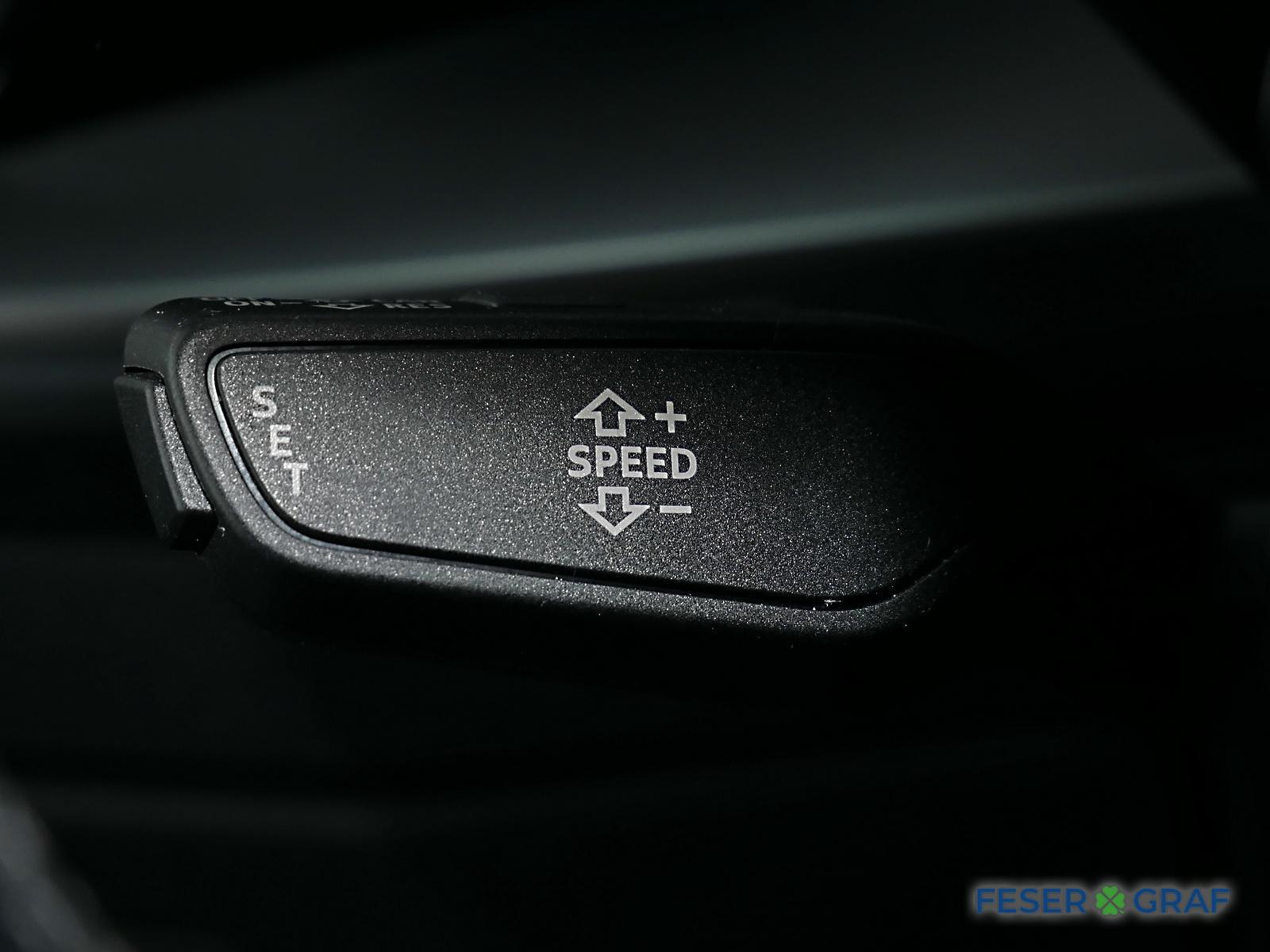 AUDI S3 LIMOUSINE (14/21)
