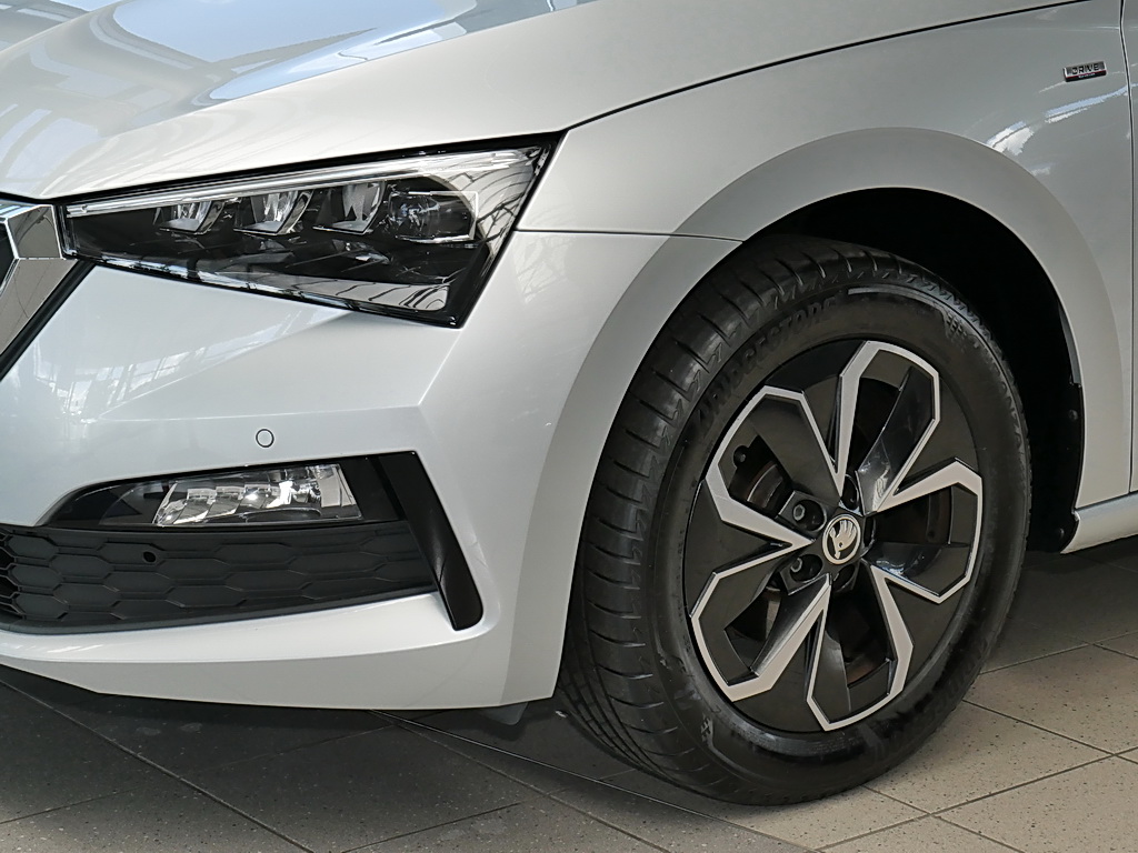 ŠKODA SCALA (13/17)