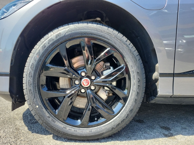 JAGUAR I-PACE (9/11)