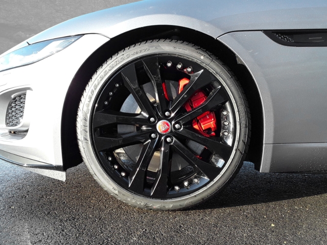 JAGUAR F-TYPE (9/9)