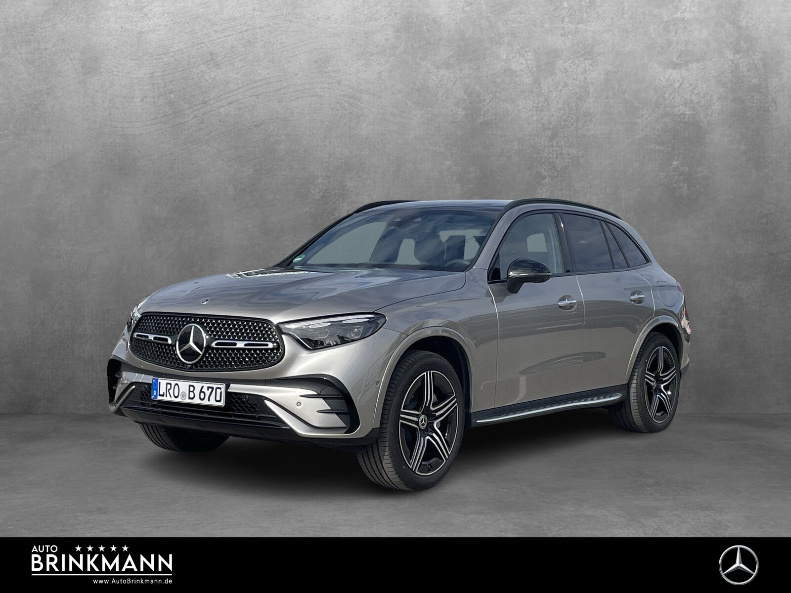 MERCEDES-BENZ GLC 300 de 4M AMGLine/EasyP/AHK/360°/Pano/Distr+ (Bild 1/1)