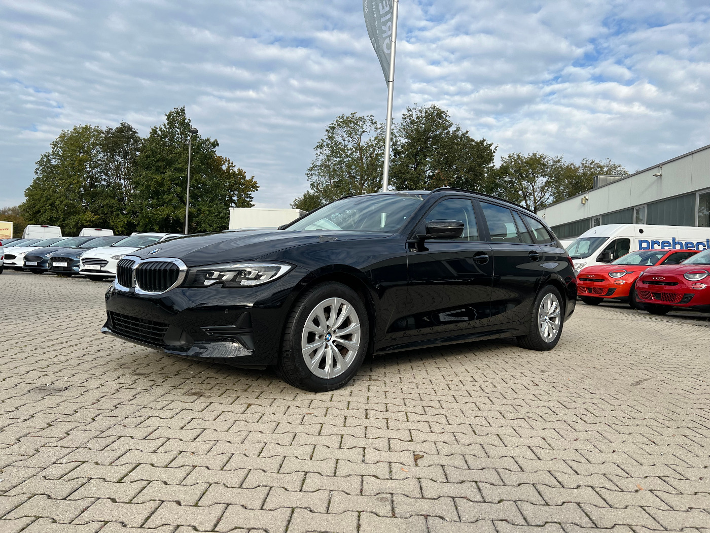 BMW 318 (Bild 1/1)