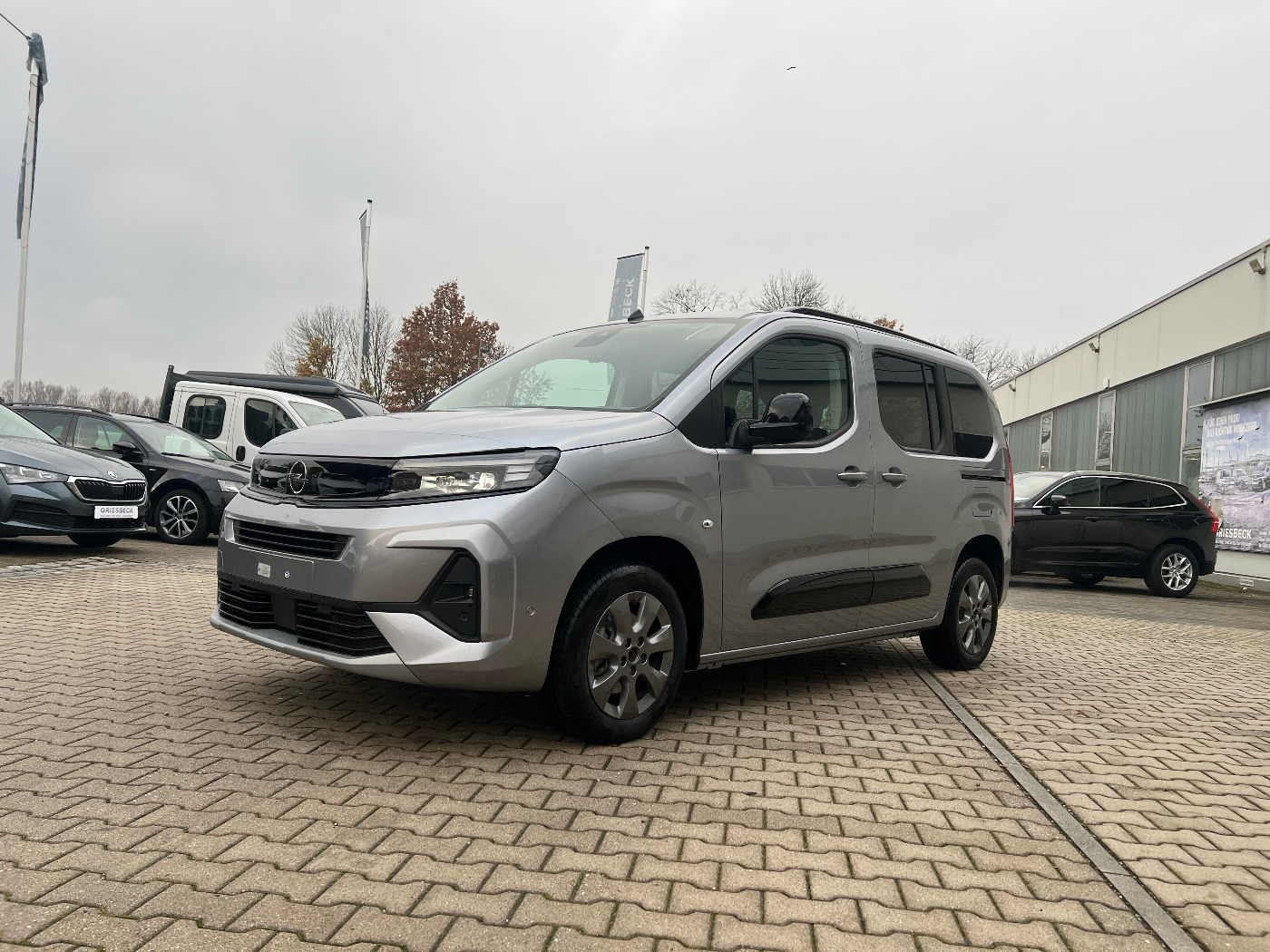 OPEL COMBO (Bild 1/27)