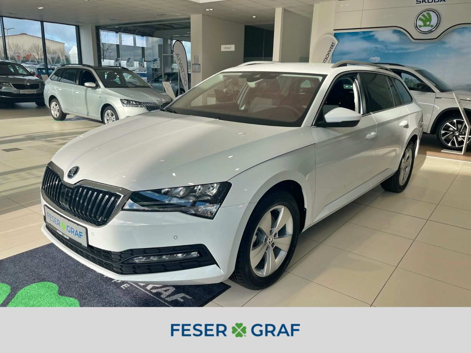 ŠKODA SUPERB (1/13)